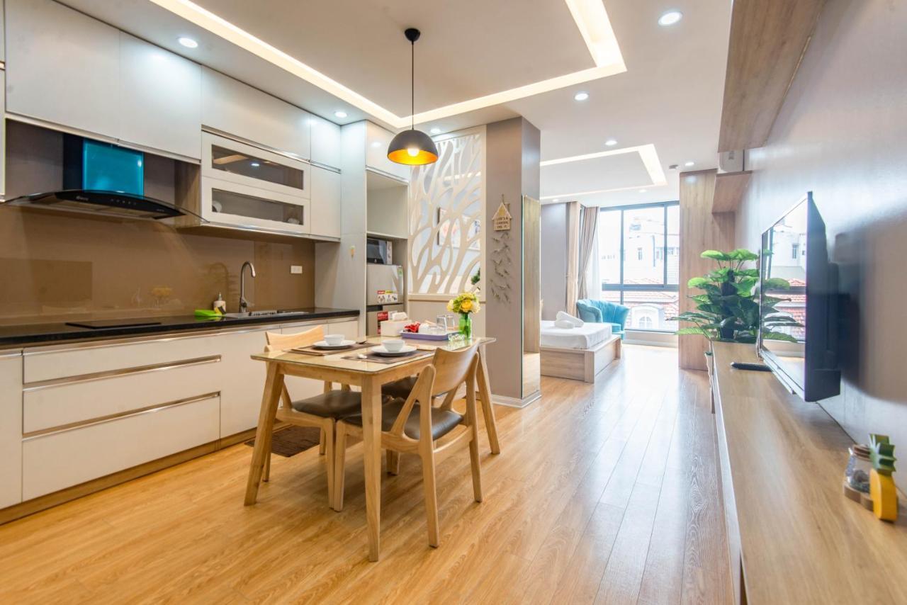 22Housing Hotel & Residence 81 Linh Lang ハノイ市 エクステリア 写真