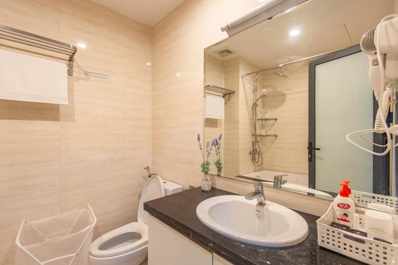 22Housing Hotel & Residence 81 Linh Lang ハノイ市 エクステリア 写真