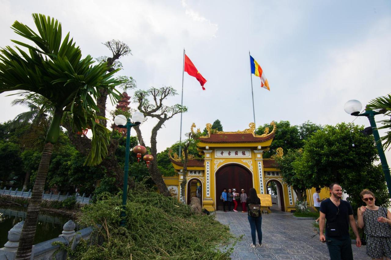 22Housing Hotel & Residence 81 Linh Lang ハノイ市 エクステリア 写真