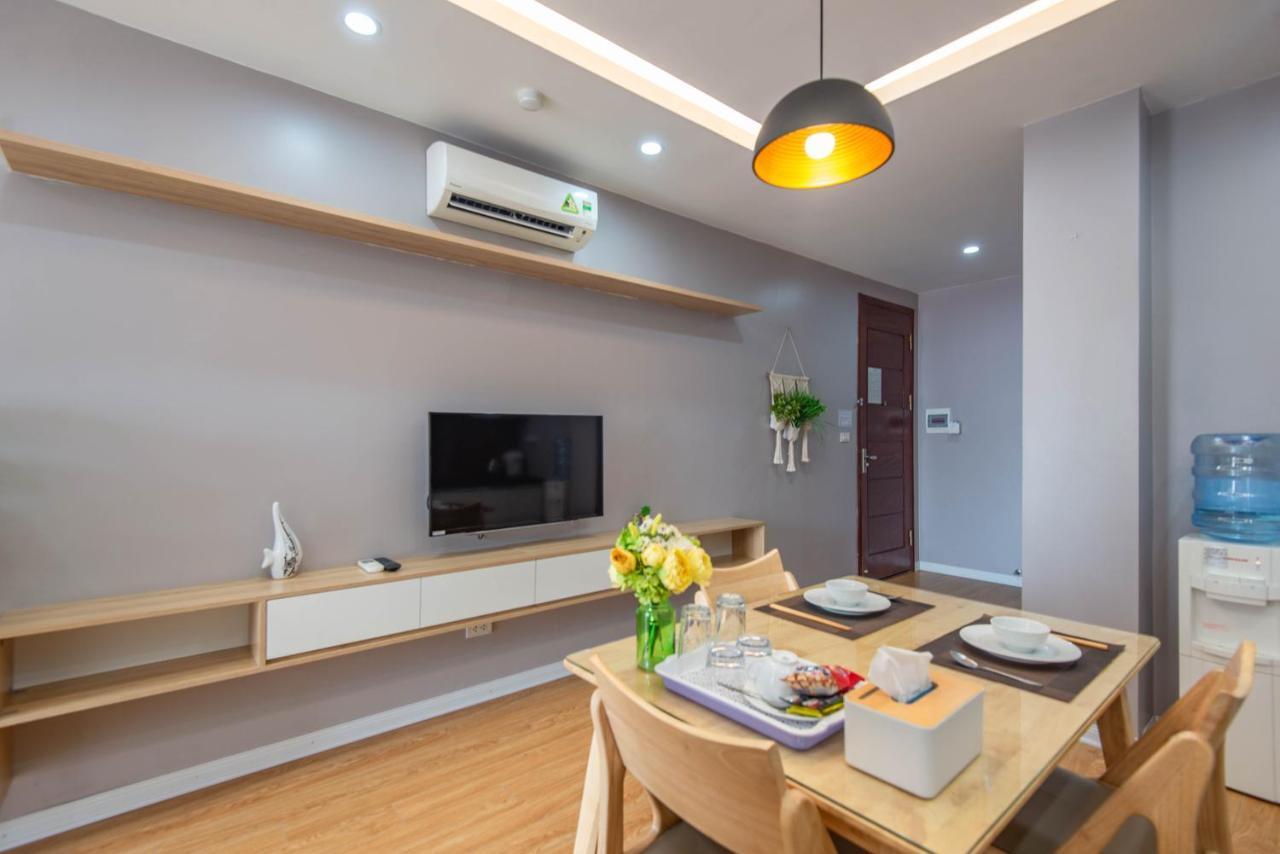 22Housing Hotel & Residence 81 Linh Lang ハノイ市 エクステリア 写真