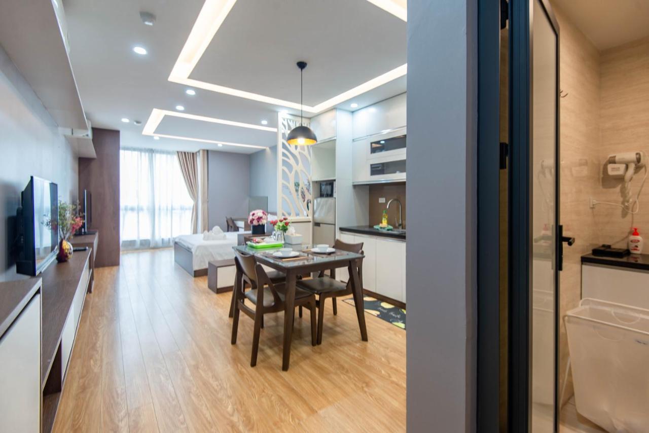22Housing Hotel & Residence 81 Linh Lang ハノイ市 エクステリア 写真